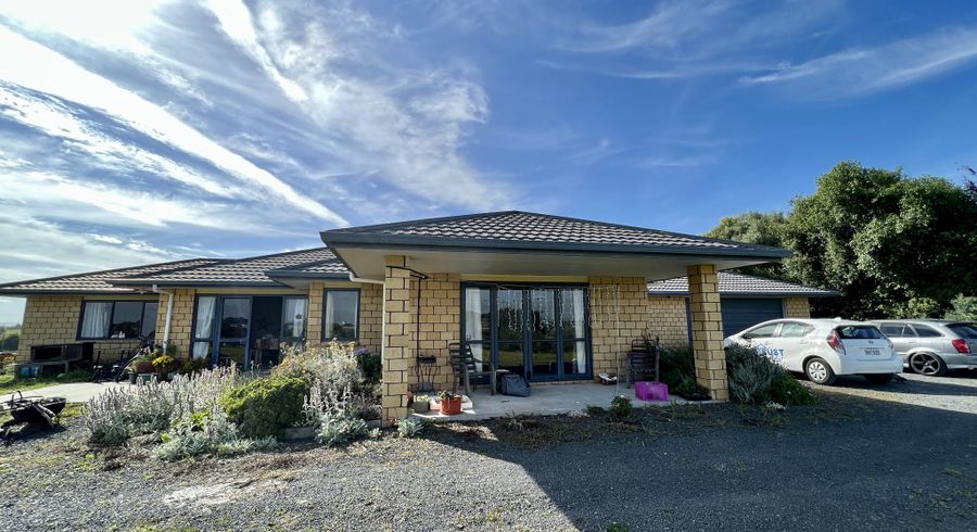  at 109 Hall Road, Peacocke, Hamilton