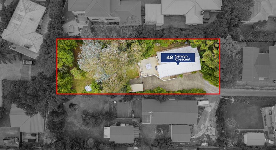  at 42 Selwyn Crescent, Forrest Hill, North Shore City, Auckland
