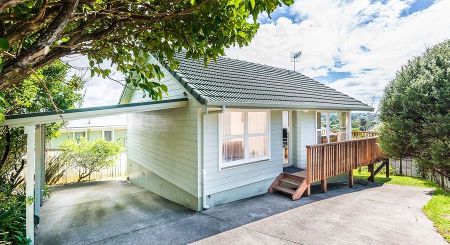  at 39 Seaview Road, Glenfield, Auckland