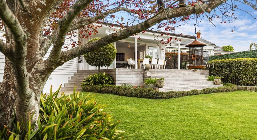  at 34 Hinemoa Street, Birkenhead, Auckland