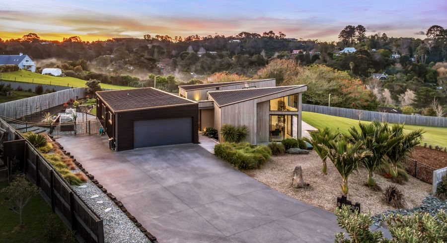  at 7 Laguna Place, Matakatia Bay, Rodney, Auckland