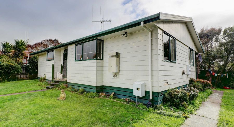  at 6 Rachel Place, Dinsdale, Hamilton