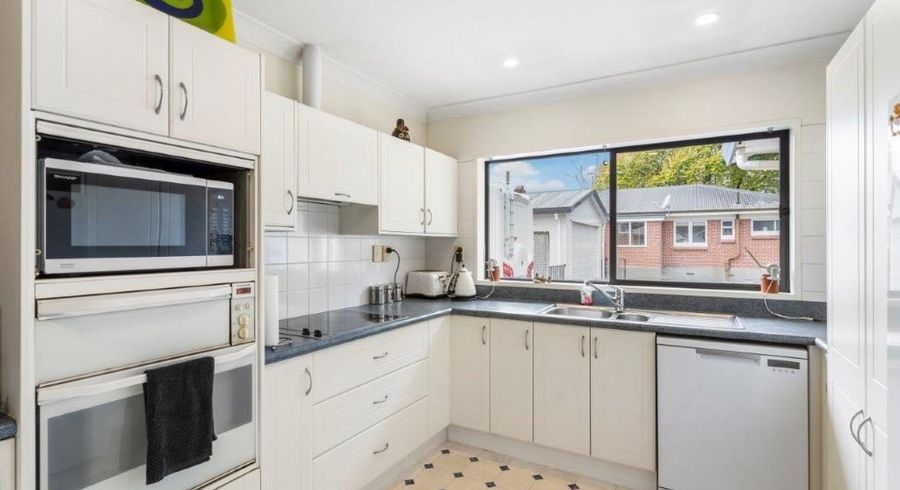  at 401B Great South Road, Opaheke, Papakura, Auckland
