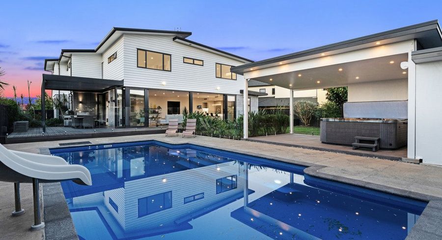  at 5 Parani Court, Te Atatu Peninsula, Auckland