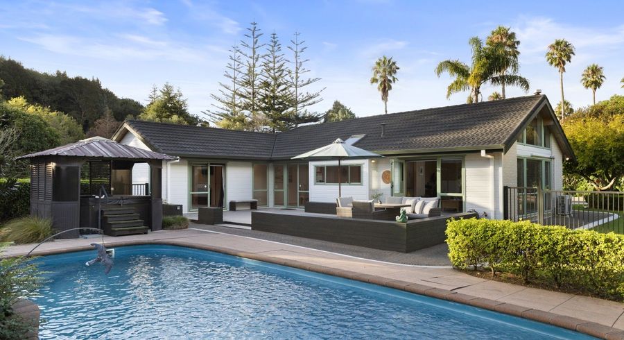  at 11 Helland Drive, Bombay, Franklin, Auckland