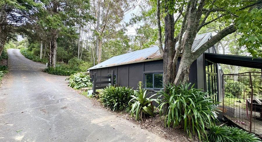  at 300B Paremoremo Road, Paremoremo, North Shore City, Auckland