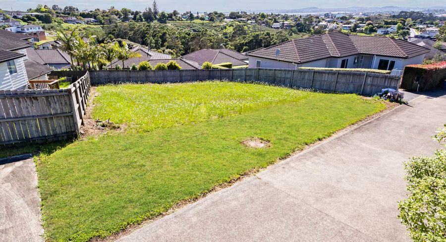  at 20 Cityview Place, Massey, Auckland