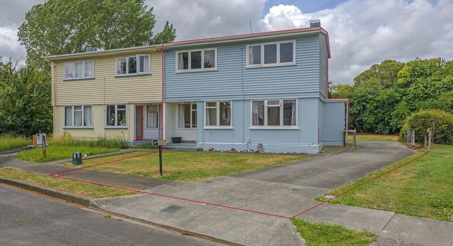  at 8 Renfrew Place, Highbury, Palmerston North, Manawatu / Whanganui