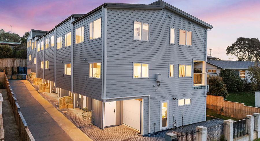  at 5B Liston Street, Northcote, North Shore City, Auckland