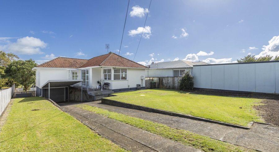  at 15 Tarahua Road, Vogeltown, New Plymouth