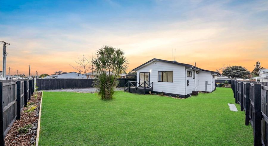  at 180 Old Wairoa Road, Papakura, Papakura