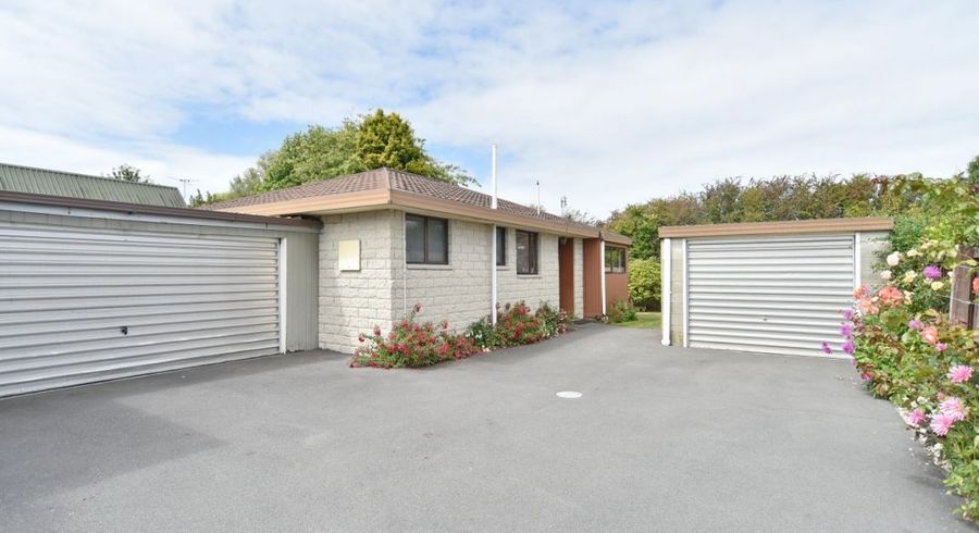  at 2/39 Marlene Street, Casebrook, Christchurch