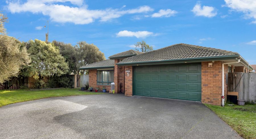  at 5 Teal Close, Woolston, Christchurch City, Canterbury