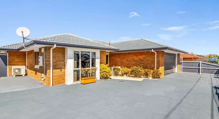  at 526 Massey Road, Mangere, Manukau City, Auckland