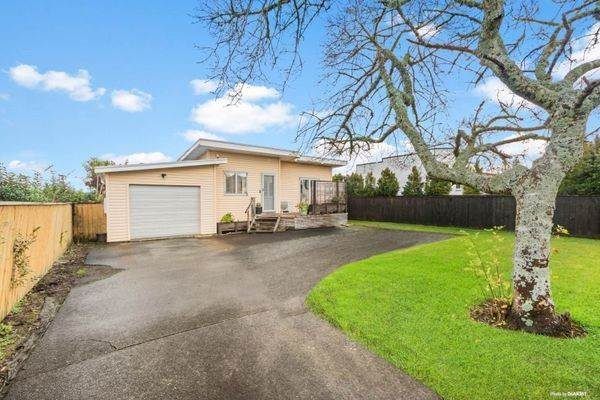  at 686 Te Atatu Road, Te Atatu Peninsula, Auckland
