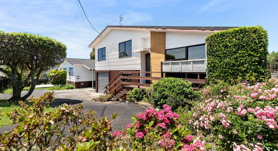  at 2/45 Pupuke Road, Birkenhead, Auckland