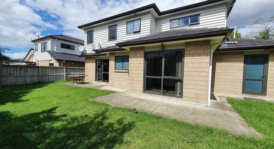  at 4/813 Te Atatu Road, Te Atatu Peninsula, Waitakere City, Auckland