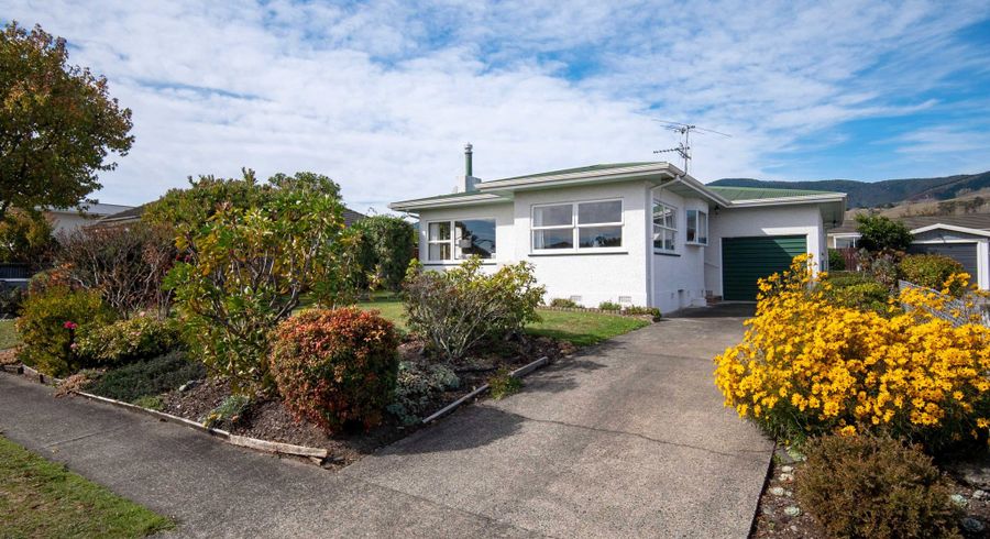  at 27 Kipling Crescent, Stoke, Nelson