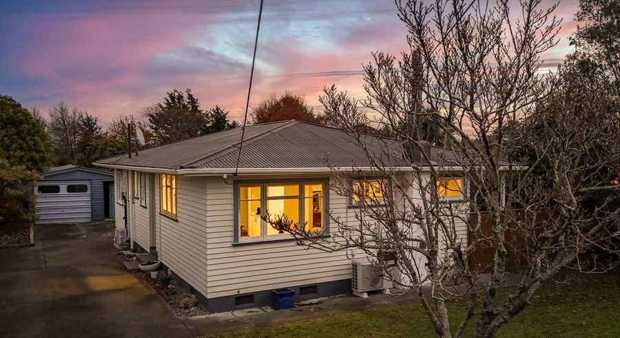  at 77 Kent Street, Carterton, Carterton, Wellington