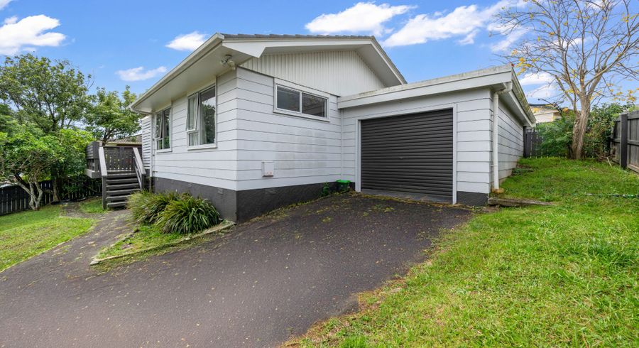  at 18 Shalimar Place, Clover Park, Manukau City, Auckland