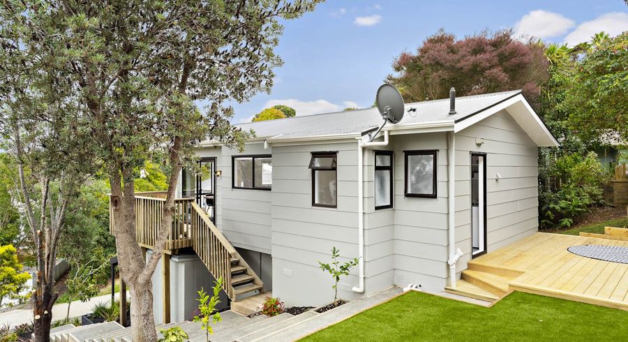  at 1/32 Wilkinson Way, Browns Bay, Auckland