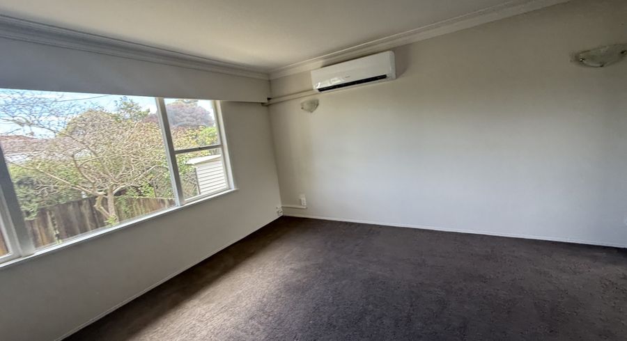  at Meadway, Sunnyhills, Manukau City, Auckland