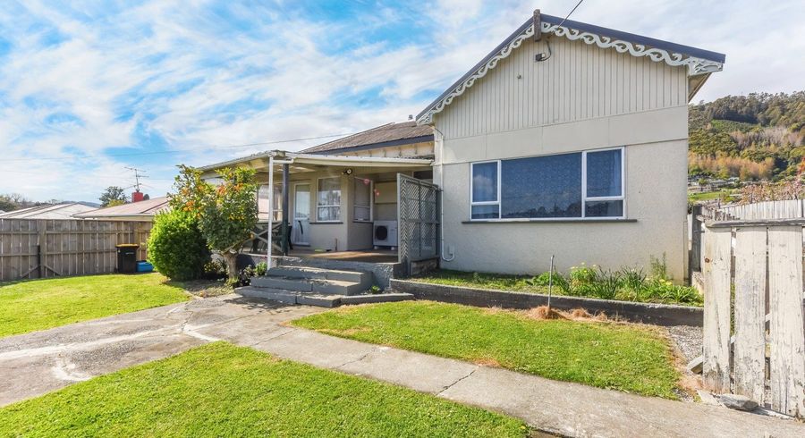  at 1/85 Tipahi Street, Nelson South, Nelson