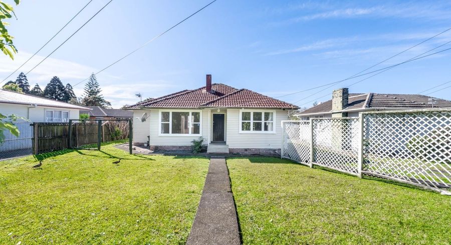  at 2 Dampier Street, Avondale, Auckland City, Auckland