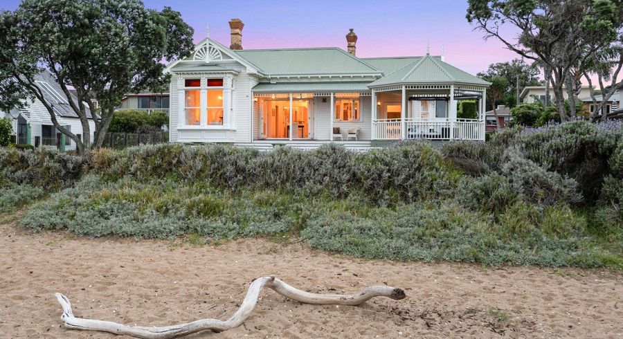  at 36 Oxford Terrace, Devonport, North Shore City, Auckland