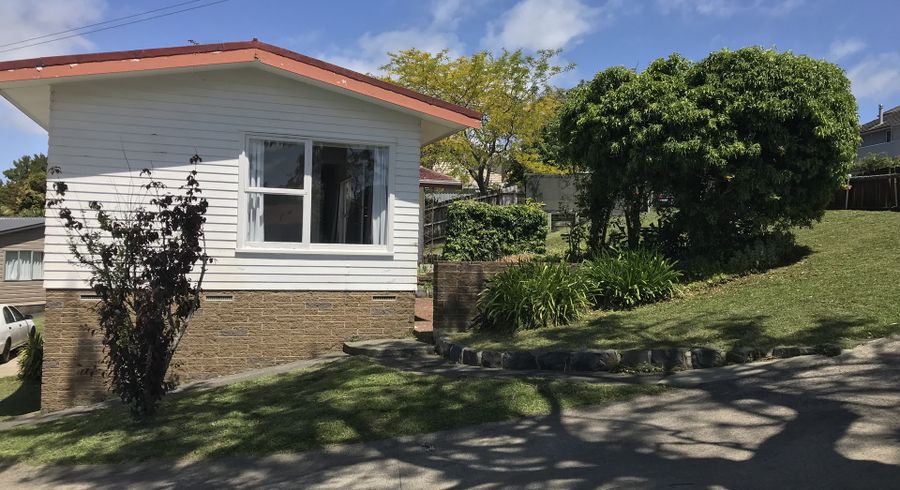  at 3 Caronia Crescent, Lynfield, Auckland