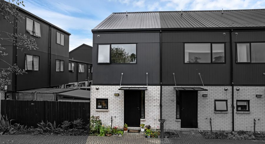  at 40 Ivy Nola Way, Henderson, Waitakere City, Auckland