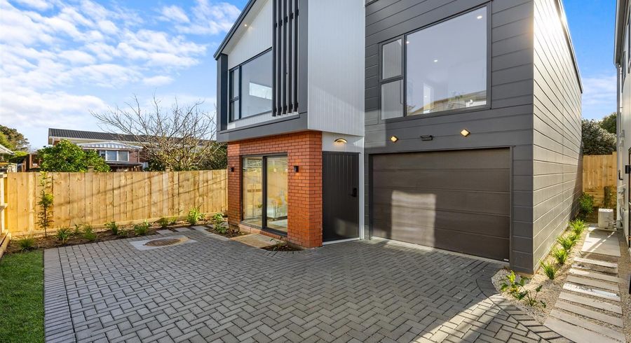  at Lot 4, 12 Baringa Place, Botany Downs, Manukau City, Auckland