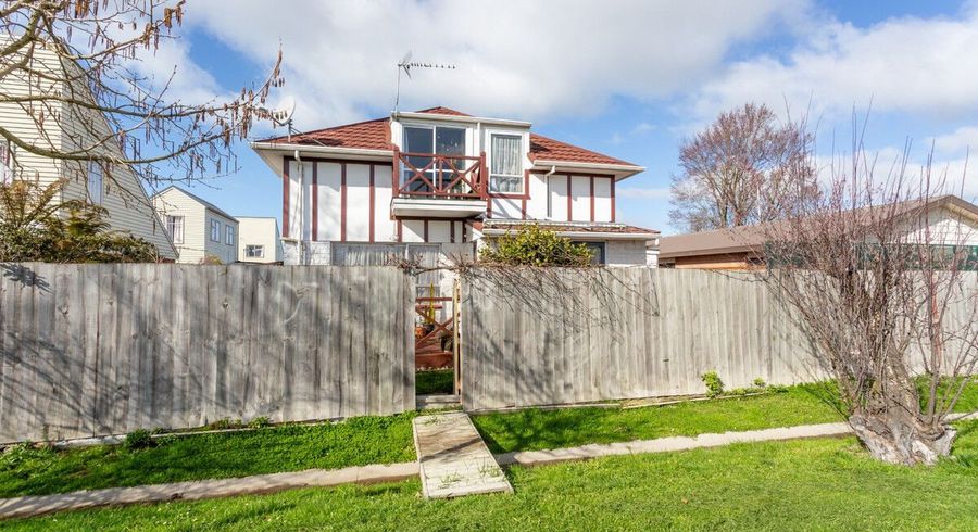  at 4/33 Aldwins Road, Waltham, Christchurch City, Canterbury