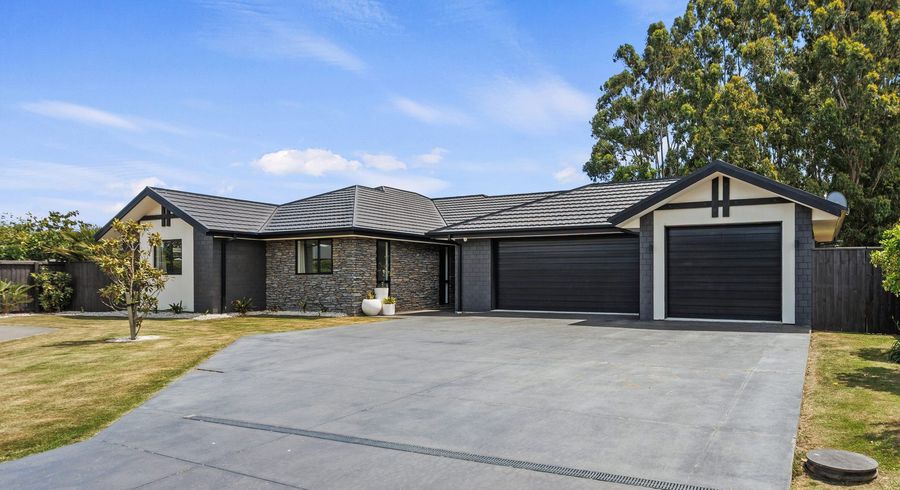  at 11 Woodlaw Crescent, Prebbleton, Selwyn, Canterbury