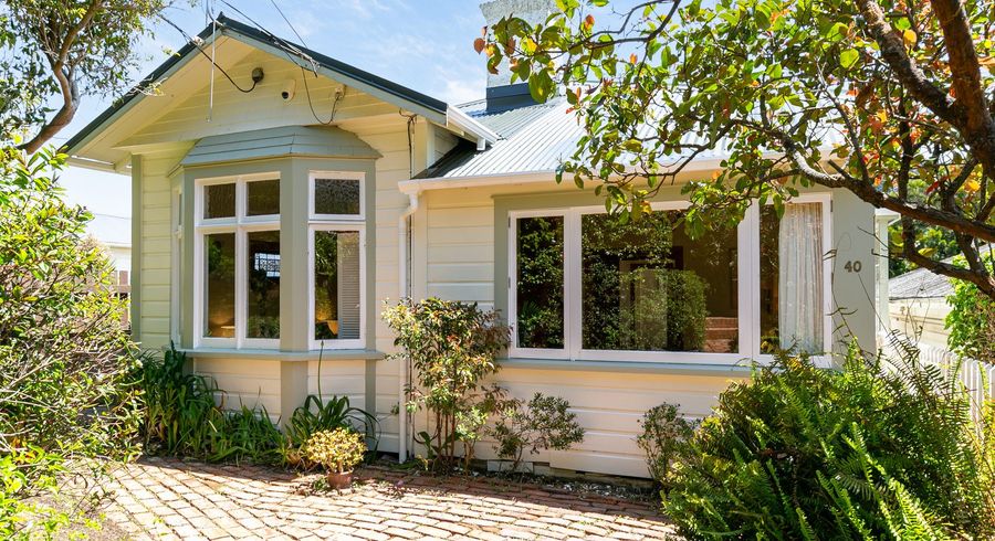  at 40 Hamilton Road, Hataitai, Wellington