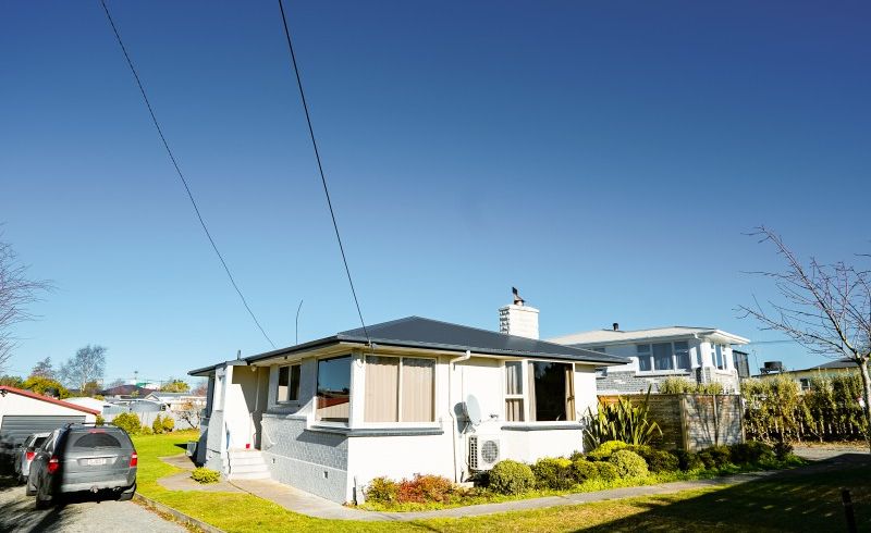  at 8 Charles Street, Weston, Oamaru