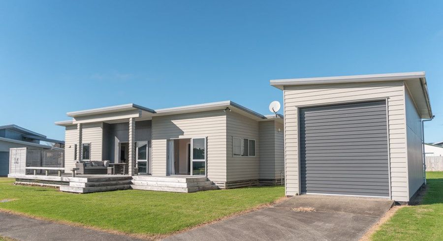 at 14 Surf Street, Whitianga