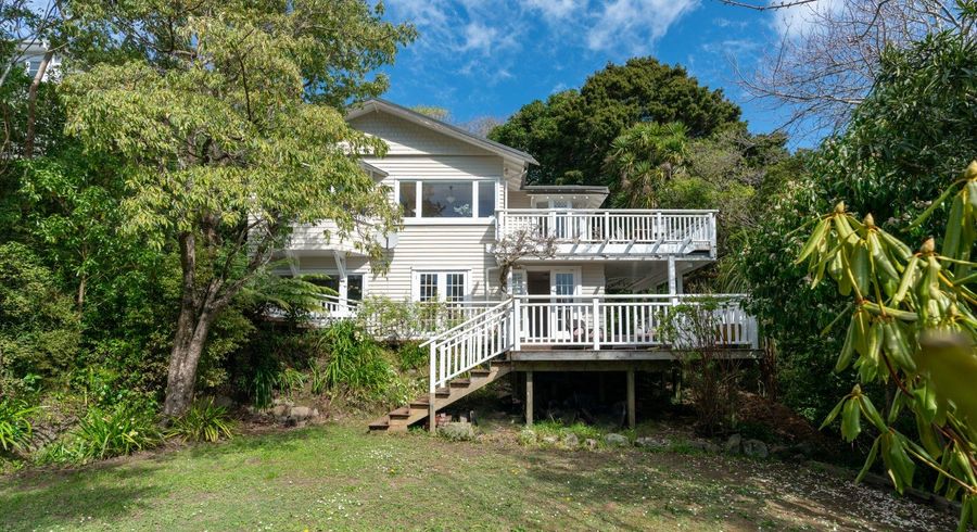  at 184 Wadestown Road, Wadestown, Wellington