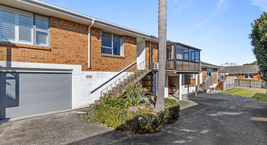  at 2/9 Dodson Avenue, Milford, North Shore City, Auckland