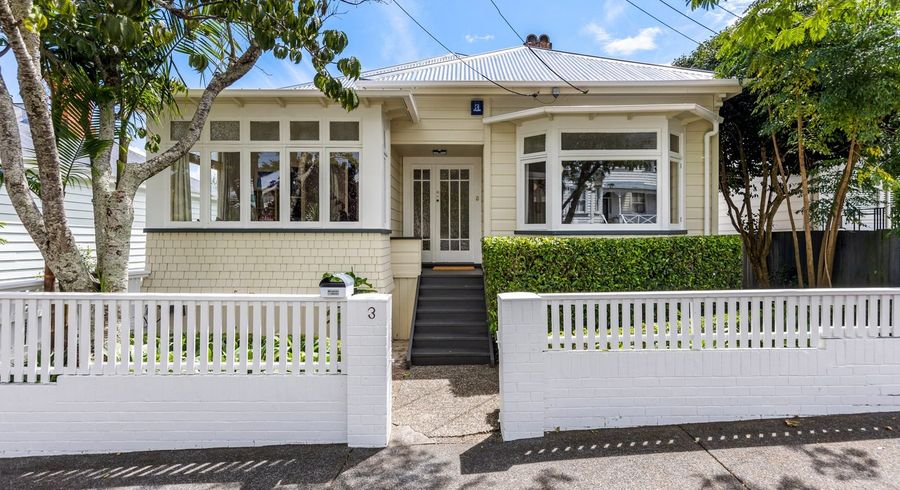  at 3 Pentland Ave, Mount Eden, Auckland City, Auckland