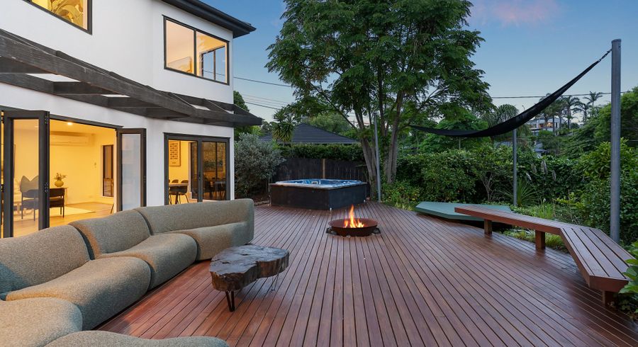  at 659A Beach Road, Rothesay Bay, Auckland