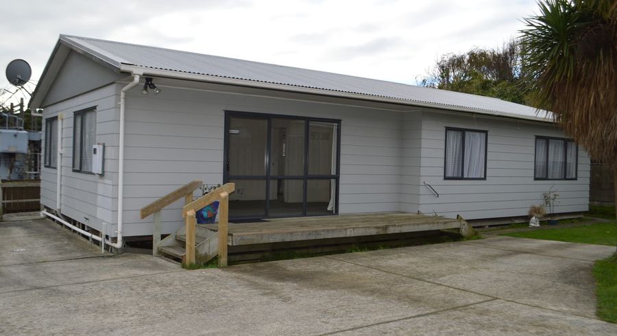  at 3B Mungavin Avenue, Ranui, Porirua