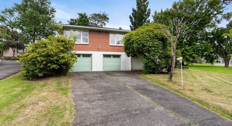  at 5 Gerwyn Place, Pakuranga Heights, Auckland