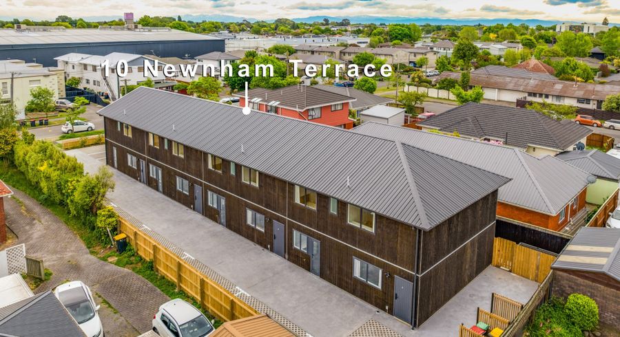  at 4/10 Newnham Terrace, Upper Riccarton, Christchurch City, Canterbury