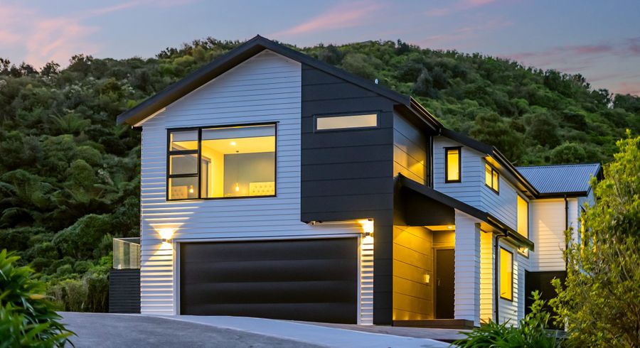  at A/15 Winifred Way, Belmont, Lower Hutt