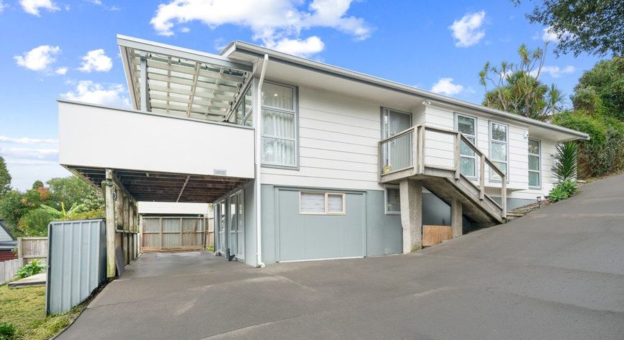  at 36 Tamahere Drive, Glenfield, North Shore City, Auckland