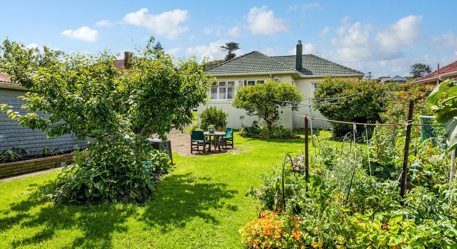  at 49 Fearon Avenue, Mount Roskill, Auckland