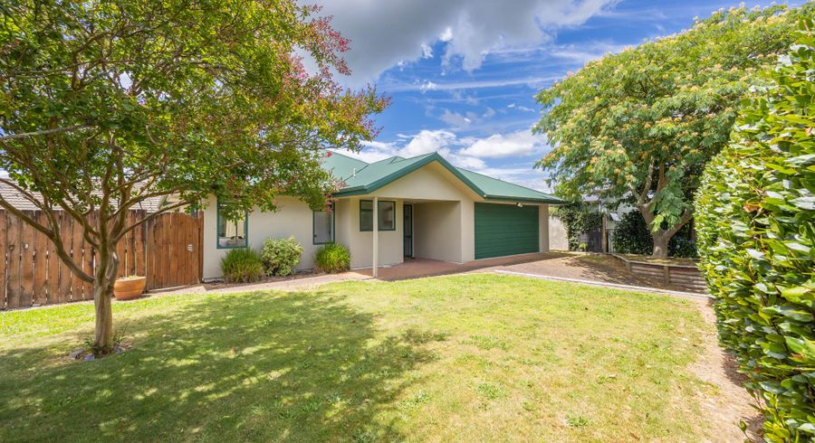  at 7 Grasmere Court, Huntington, Hamilton, Waikato