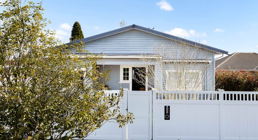  at 391 Dey Street, Hamilton East, Hamilton