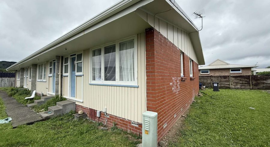  at 2/36 Camp Street, Heretaunga, Upper Hutt, Wellington